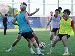开云体育下摘-全力以赴：全队齐心协力备战下一场比赛的简单介绍