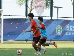全力以赴：全队齐心协力备战下一场比赛的简单介绍